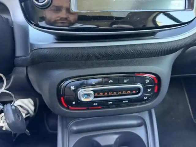 Smart Fortwo coupe 90ch prime twinamic e6c — photo 11