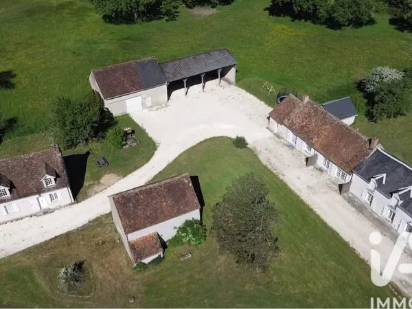 Maison 14 pièces 334 m²