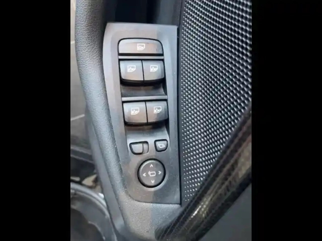 Bmw Serie 1 série 1 116ia 109ch edition sport dkg7 — photo 5