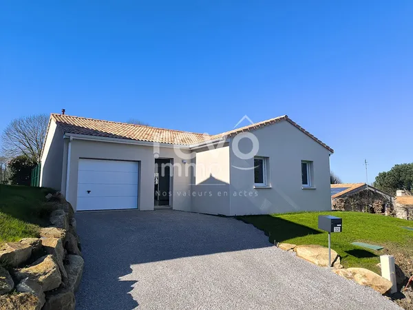 CHAMPTOCEAUX / LOCATION Maison neuve 3 chambres