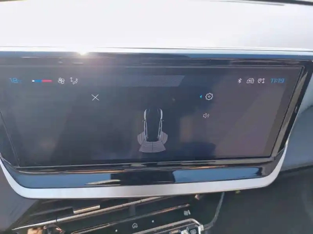 Peugeot 208 puretech 75 s&amp;s bvm5 — photo 40