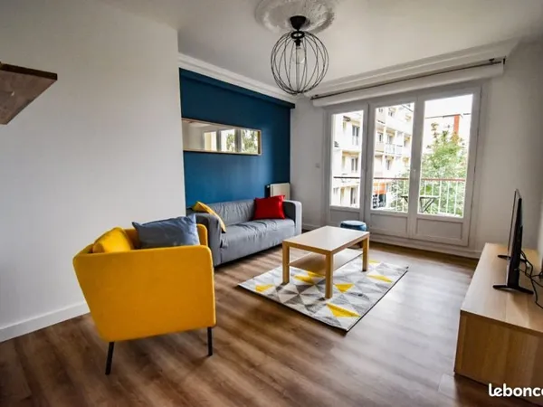 Loue plusieurs chambres en colocation. Disponible de suite