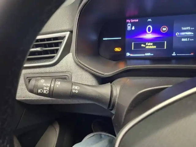 Renault Clio tce 90 ch gsr2 — photo 33