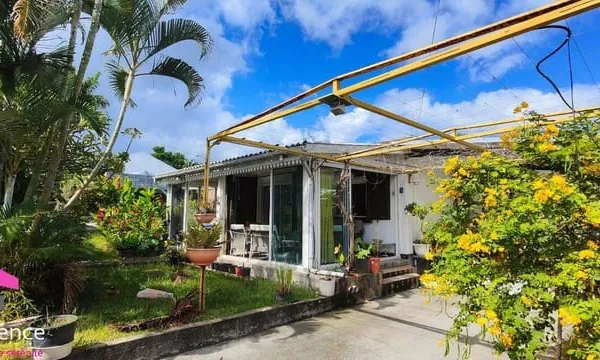 Maison de plain-pied 7 pièces 150 m²