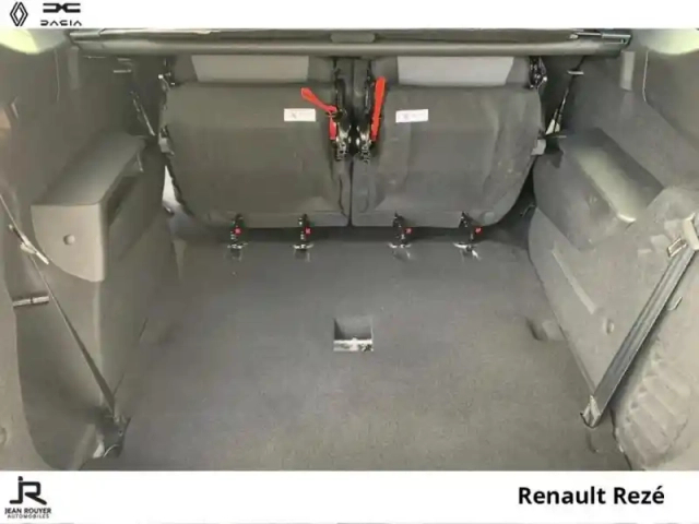 Dacia Jogger 1.0 tce 110ch extreme 7 places -24 — photo 14