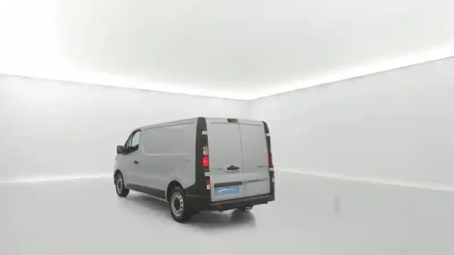 Renault Trafic fgn l1h1 2800 kg blue dci 130 — photo 12
