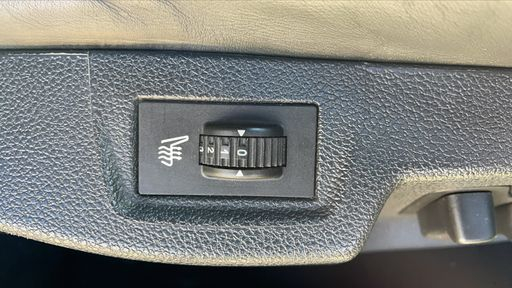 Peugeot RCZ 1.6 THP 156 - N/A – 2011 – 106070 km – Essence – Boîte Manuelle — photo 11