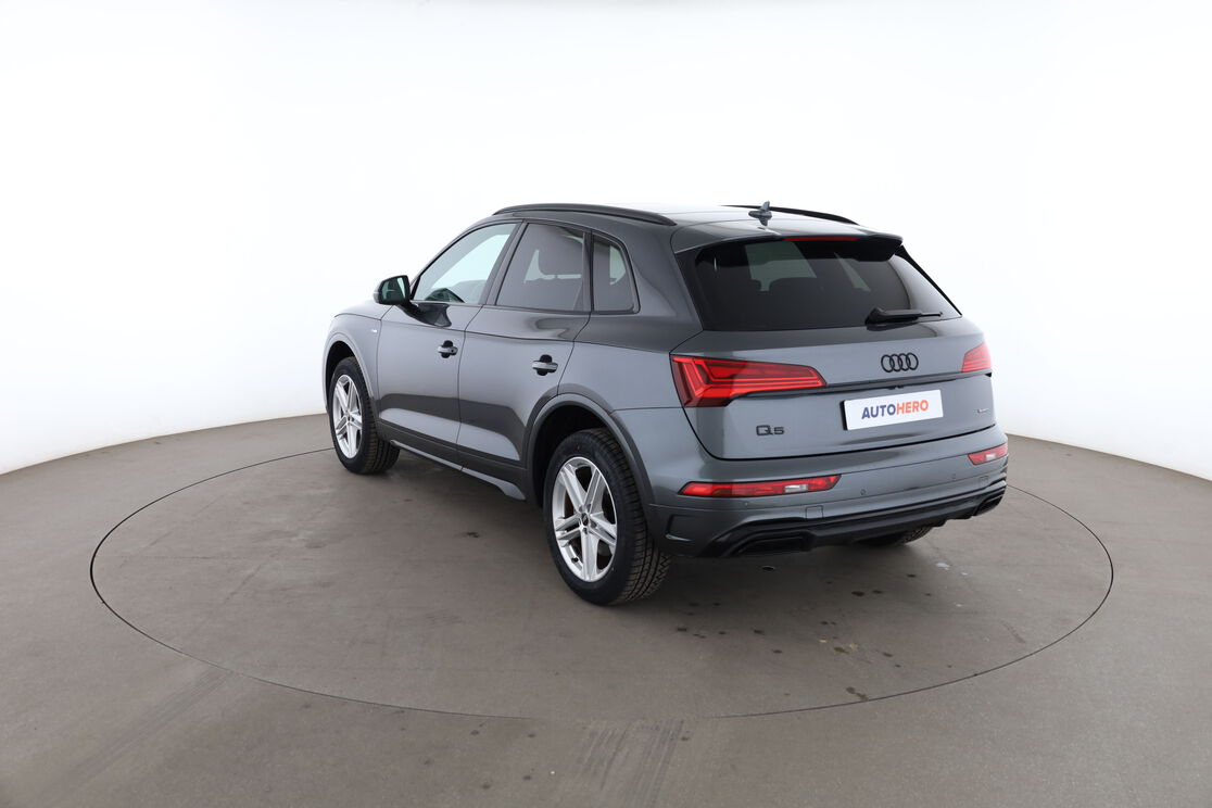 Audi Q5 40 TDI S Line Quattro S Tronic 7 — photo 3