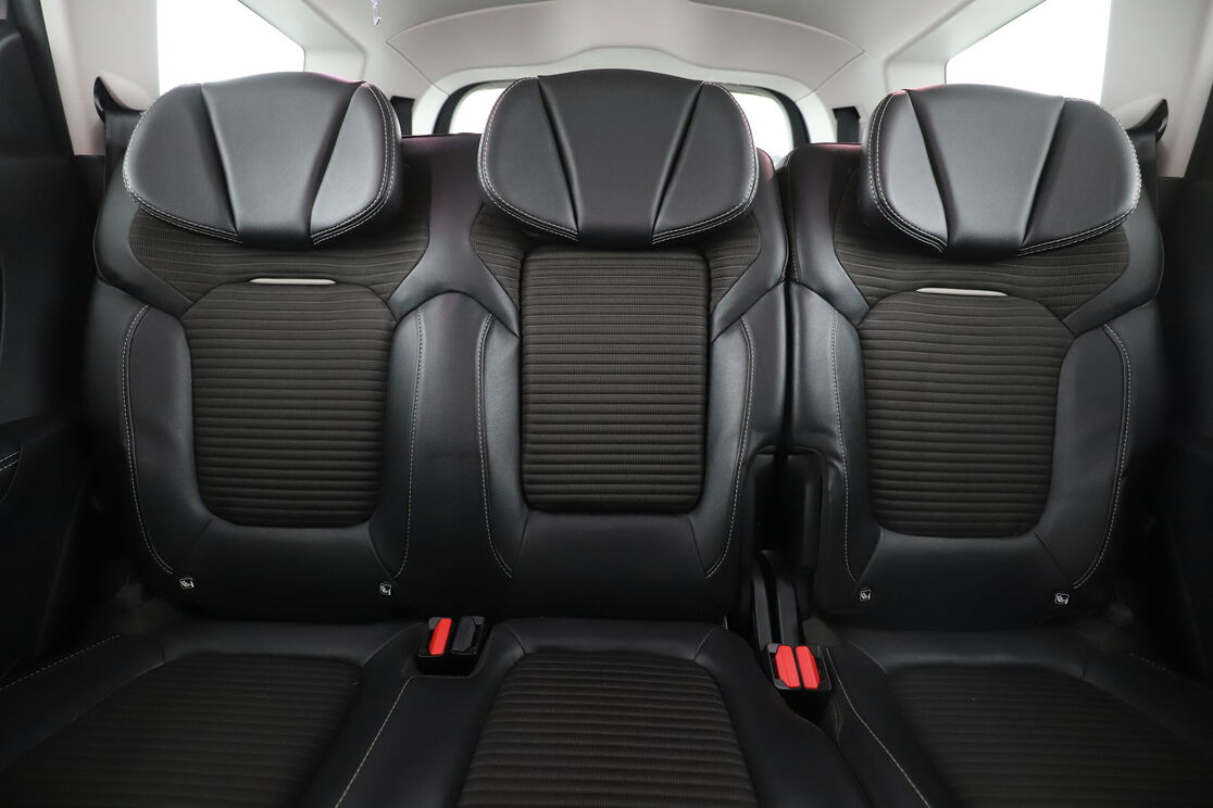 Renault Grand Scenic 1.3 TCe Energy Bose Edition EDC — photo 14