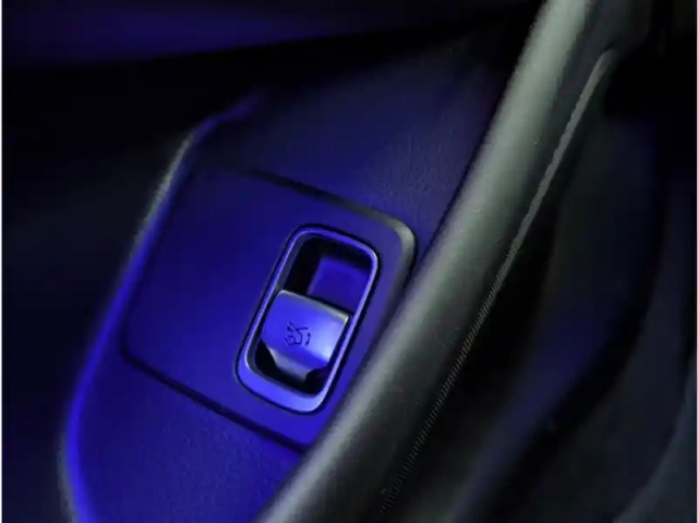 Mercedes Sl 63 4matic+ — photo 18