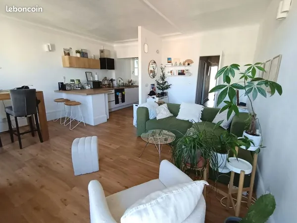 Location t3 67m² joliette marseille