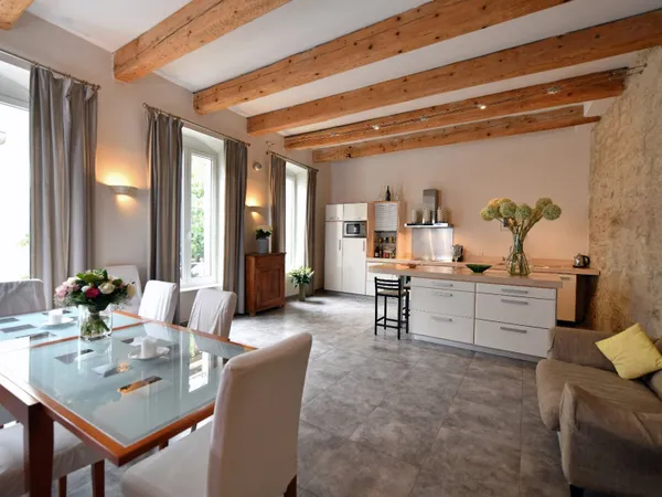 Maison de caractère 7 pièces 303 m²