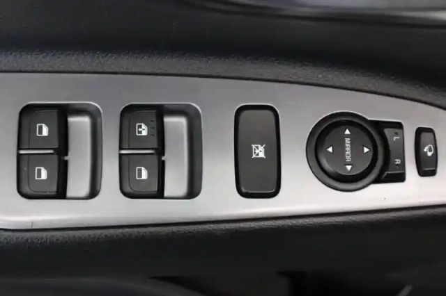 Kia Stonic 1.0 t-gdi 100 ch bvm6 — photo 65