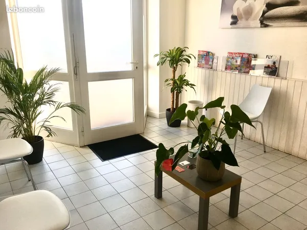Bureaux et commerce