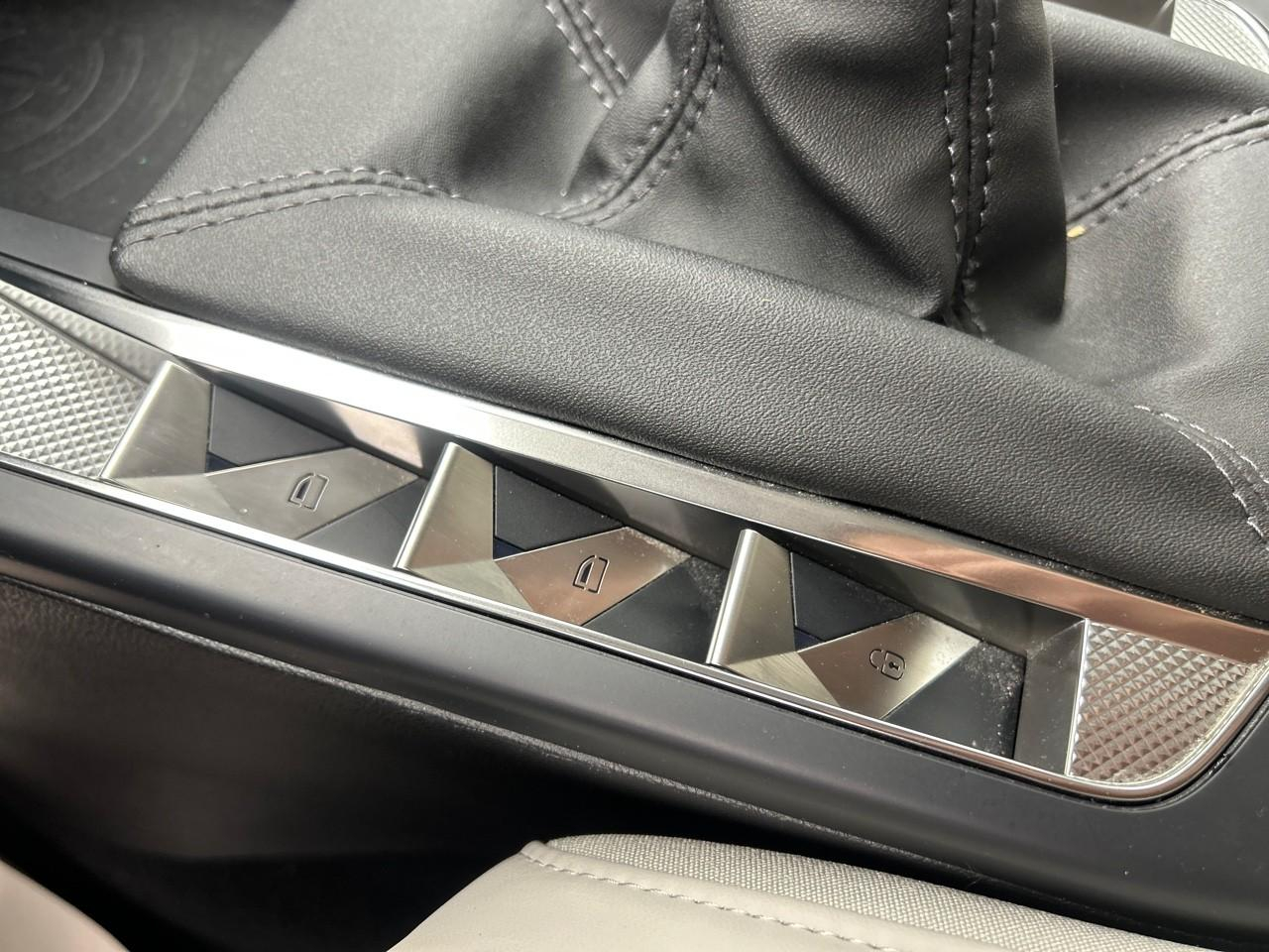 Ds Ds 3 crossback puretech 100 bvm6 connected chic — photo 20