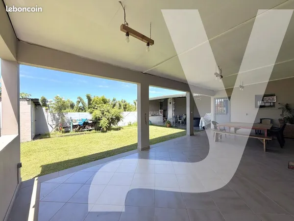 Maison 6 pièces 156 m²