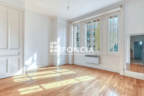 Appartement 1 pièce 39 m²