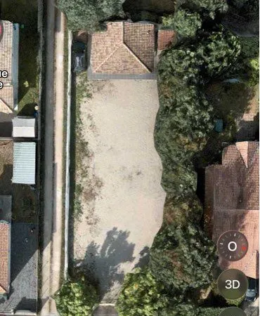 Terrain 700M2