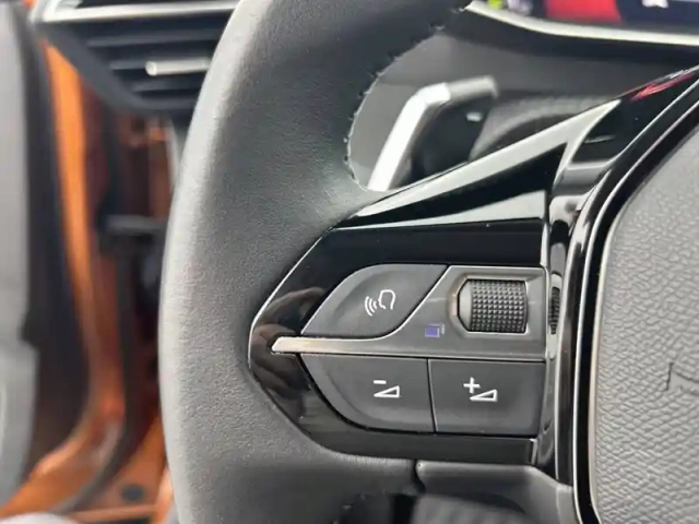 Peugeot 2008 puretech 130 s&amp;s eat8 — photo 19