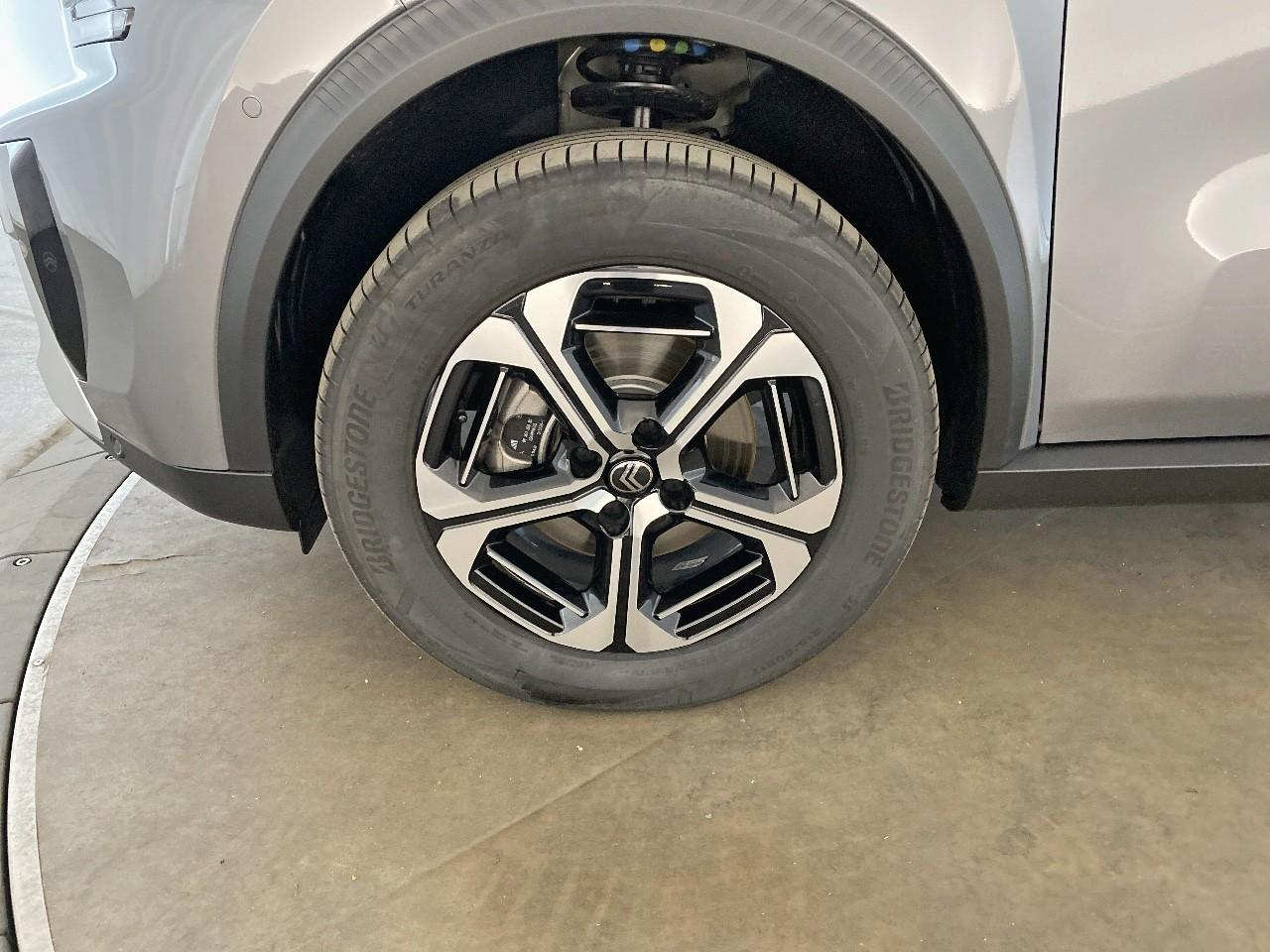 Citroën C3 Aircross hybride 145 ch aut max — photo 11