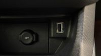 Peugeot 308 1.5 BlueHDi 130ch S&S Allure Pack — photo 30
