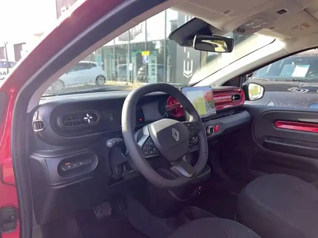 Renault Twingo e-tech electrique 80 ch autonomie urbaine — photo 10