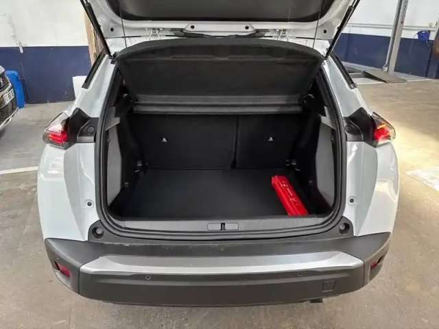 Peugeot 2008 100 s&amp;s bvm6 — photo 6