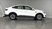 Renault Arkana 1.6 E-Tech 145ch Zen — photo 4