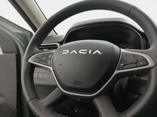 Dacia Duster 1.0 eco-g 100ch  journey 4x2 — photo 15