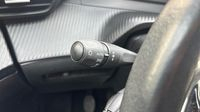 Peugeot 2008 1.2 PureTech 100ch S&S Active Pack — photo 23