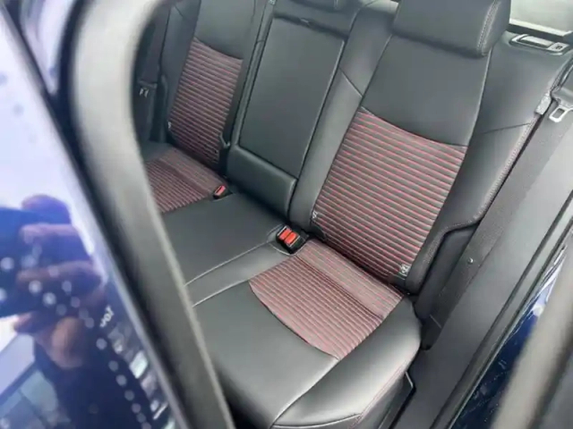 Toyota Rav4 hybride phev 306h awd design business my25 — photo 11