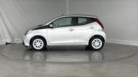 Toyota Aygo 1.0 VVT-i 72ch x-pro 5P MY19 — photo 7