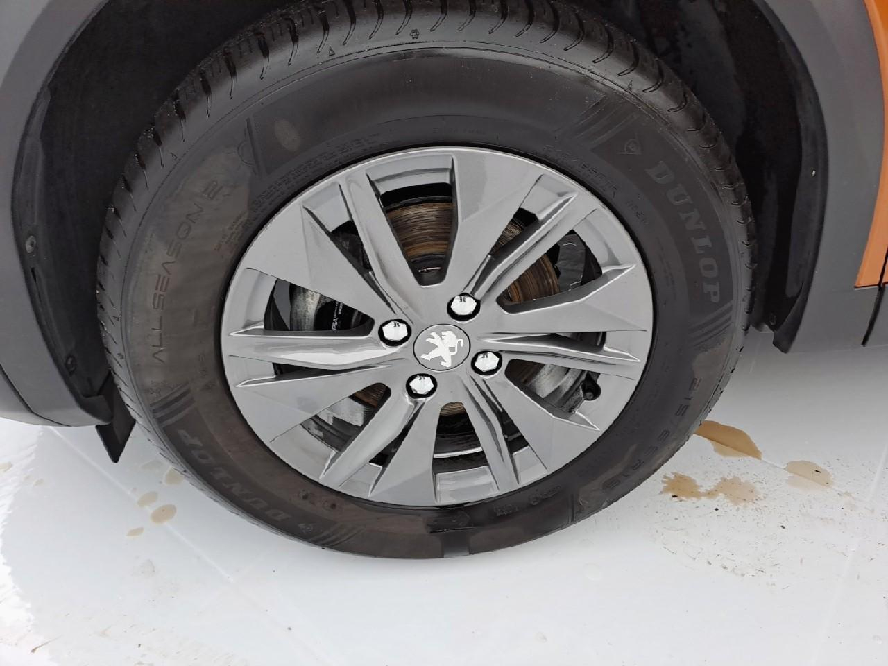 Peugeot 2008 puretech 100 s&s bvm6 style — photo 11