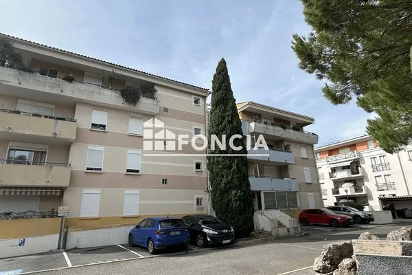 Appartement 7 pièces 94 m²