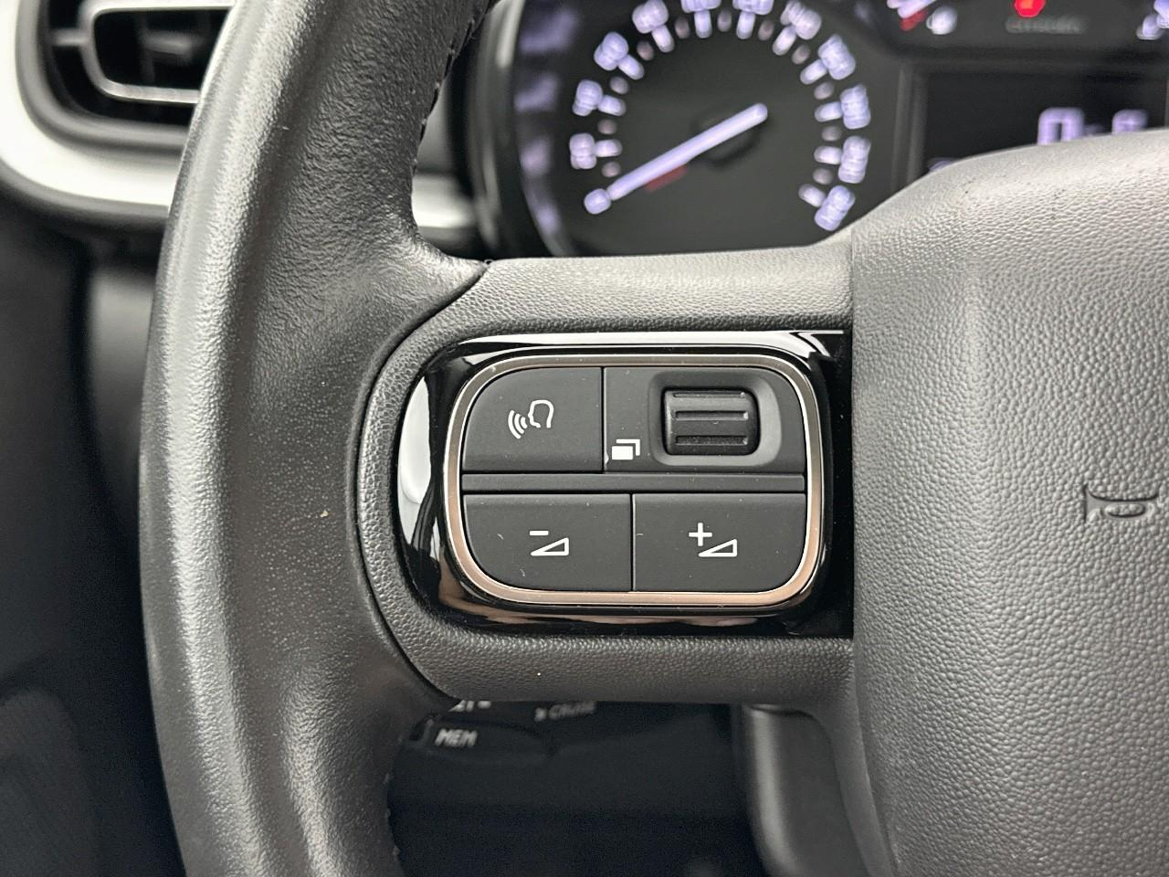 Citroën C3 puretech 110 s&s eat6 shine — photo 20