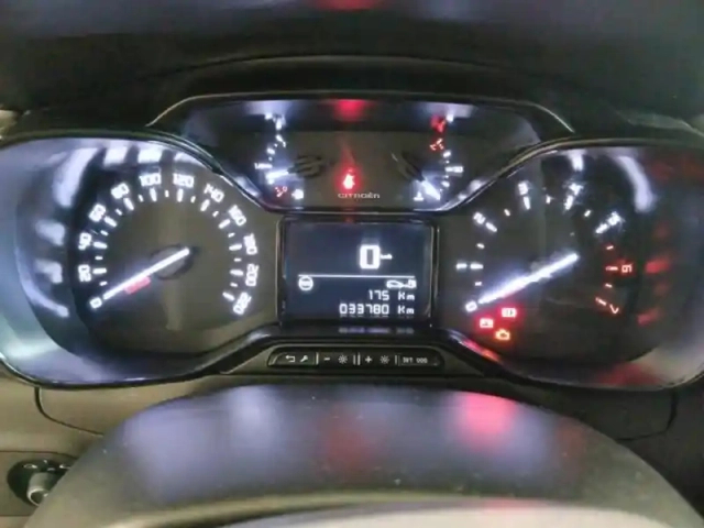 Citroën C3 1.2 puretech 83ch s&amp;s shine pack 123g — photo 11