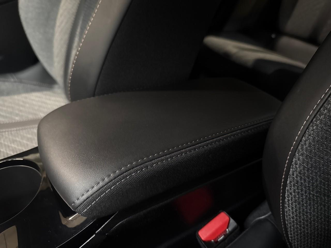 Peugeot 2008 1.2 puretech 130ch s&s allure eat8 — photo 22