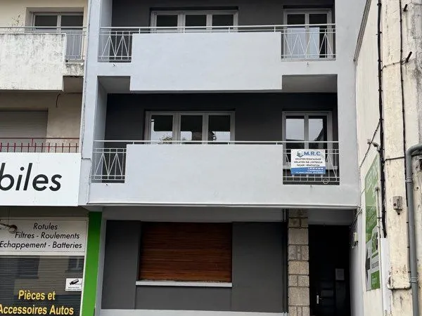 A louer 3 appartements disponibles en cours de rénovation Ussel centre
