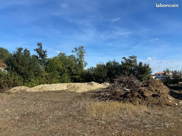 Terrain hors lotissement