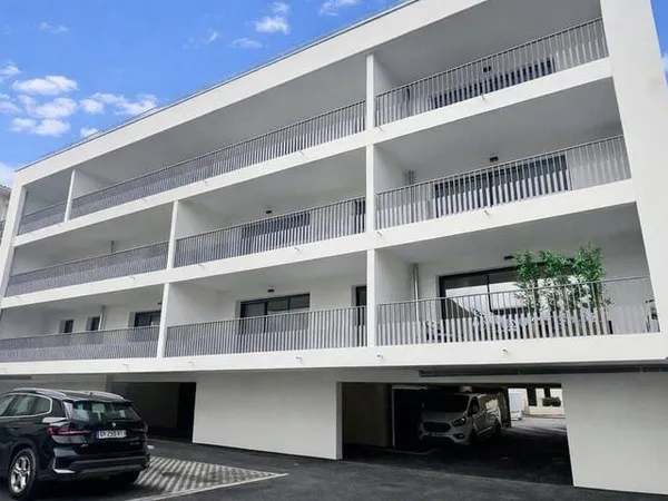Appartement 4 pièces 90 m²