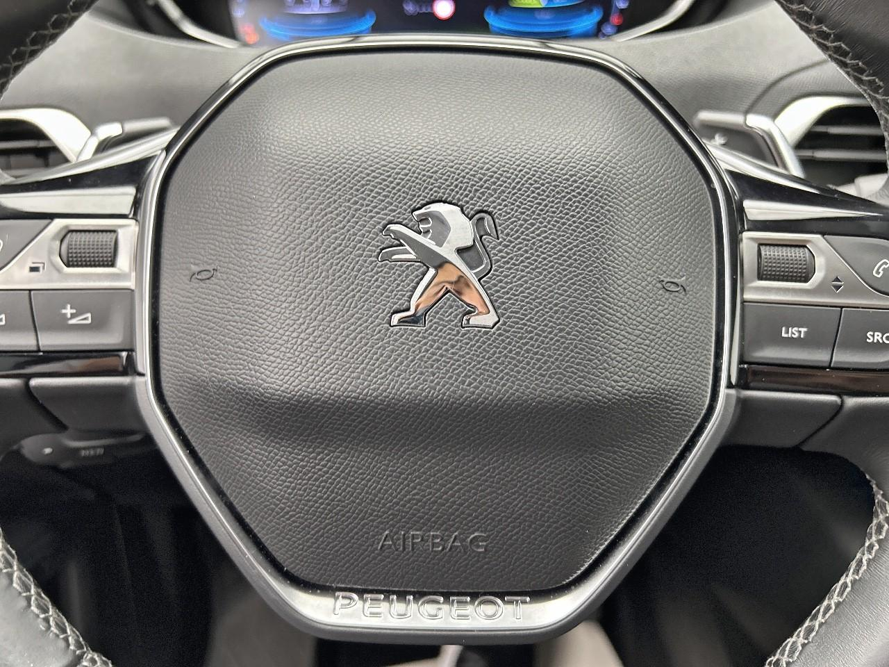 Peugeot 3008 hybrid 225 e-eat8 allure pack — photo 25