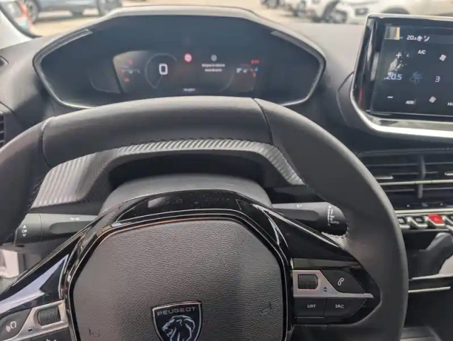 Peugeot 208 100 s&amp;s bvm6 — photo 3
