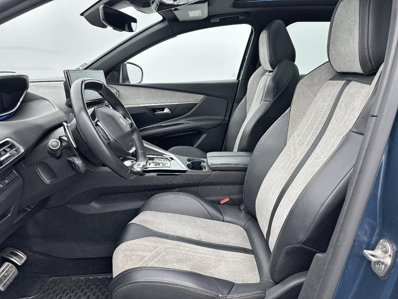 Peugeot 3008 hybrid 225 e-eat8 gt — photo 9