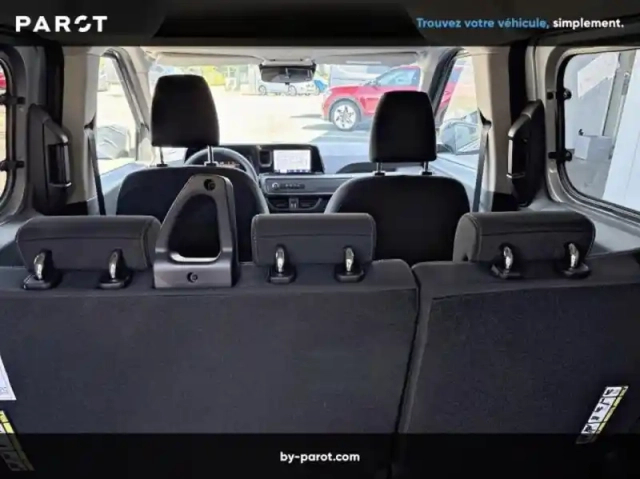 Ford Tourneo courier 1.0 ecoboost 125ch s&amp;s trend — photo 28