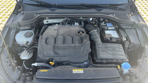 Volkswagen Golf 2.0 TDI 200 DSG7 - GTD – 2021 – 90101 km – Diesel – Boîte Automatique — photo 24