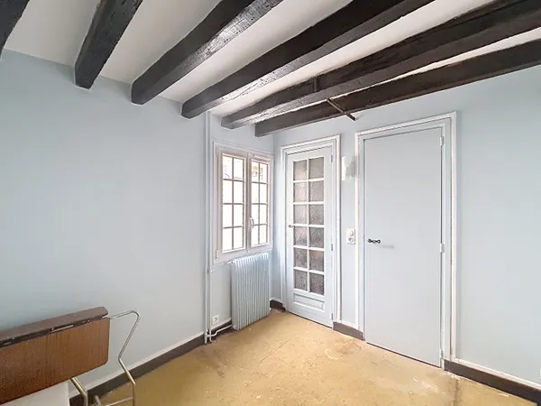 Appartement 1 pièce 9 m²