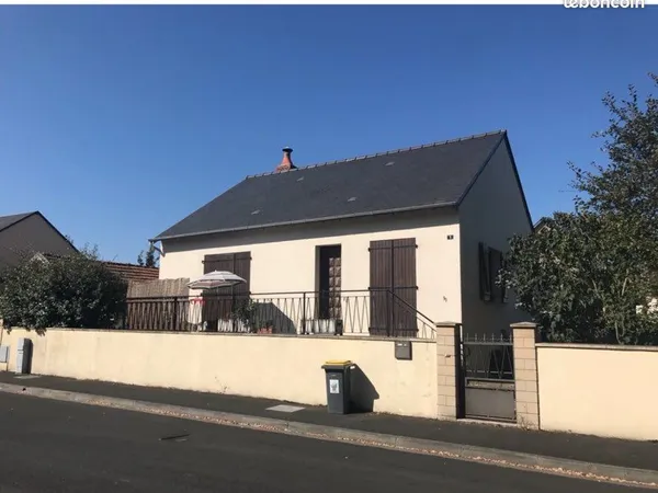 Maison Location Tours 3p 68m² 880€