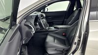 Lexus Ux 250h F SPORT Design 2WD — photo 12