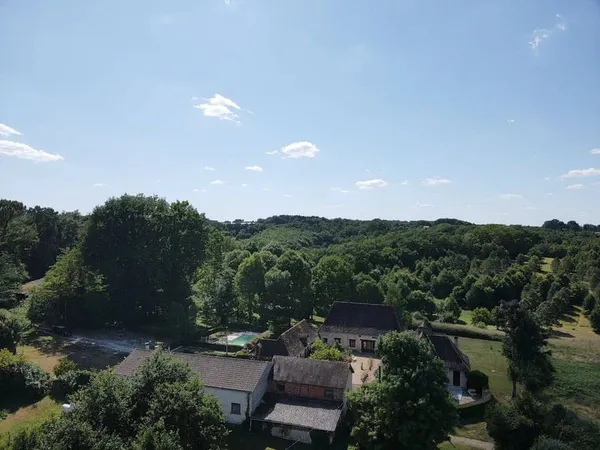 Maison 18 pièces 500 m²