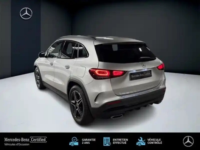 Mercedes Gla 200 d amg line — photo 23